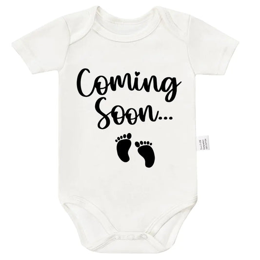 TENUB Coming Soon Bodysuit Gender Neutral Baby Clothes Romper Short Sleeve Infant Toddler Outfits Jumpsuit Parents Baby Announcement Newborn Gifts (White 9-12 Months)